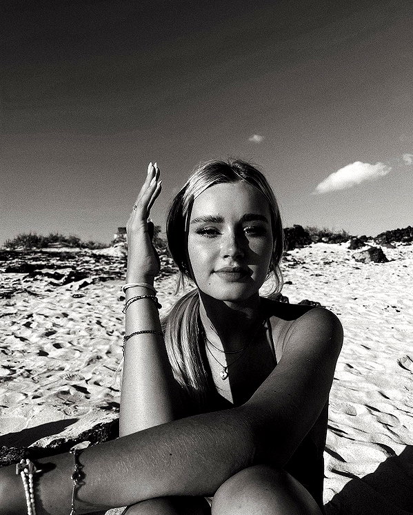 lilih instagram image archive image
