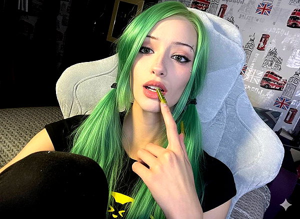 chrisstinalekss instagram image archive image