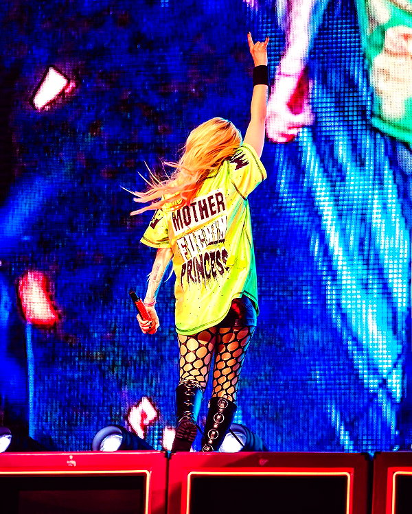 avrillavigne instagram image archive image
