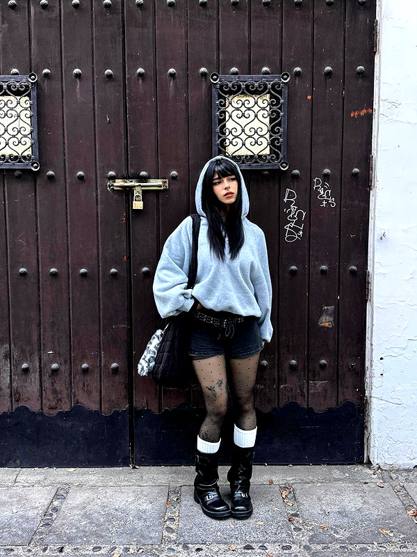 connie.01j instagram image archive image