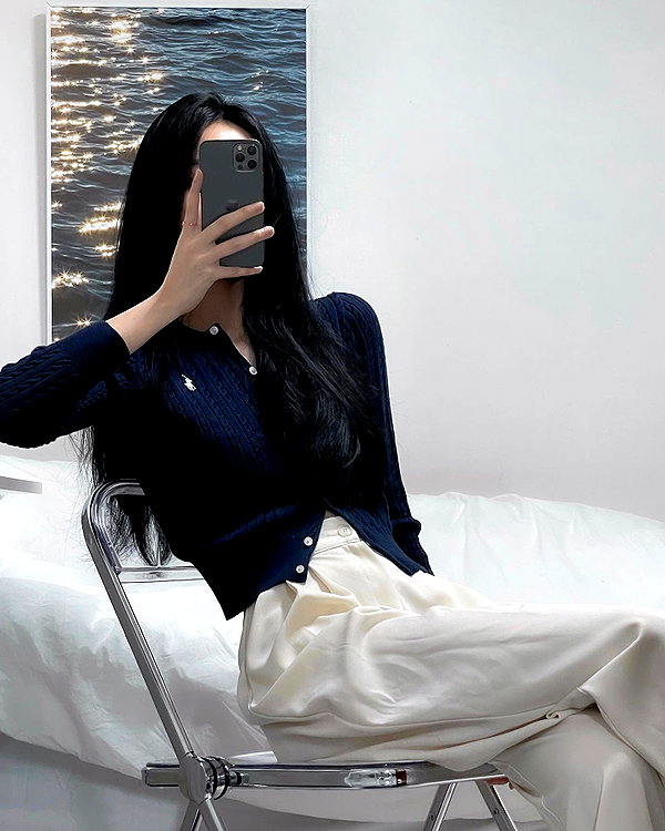 daxbin instagram image archive image