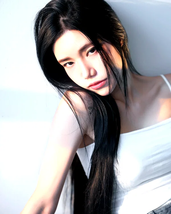 bora__look instagram image archive image