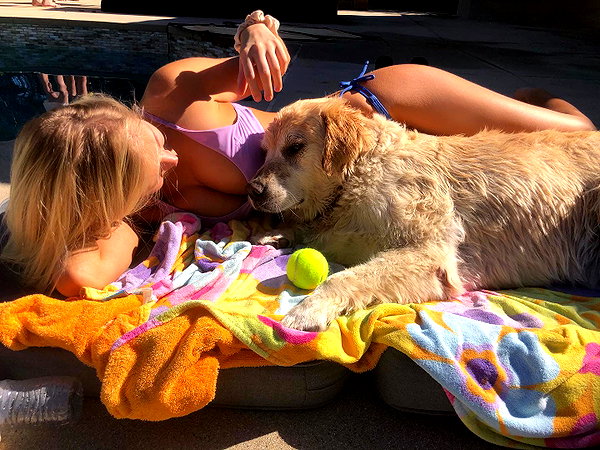 allie_dunn instagram image archive image