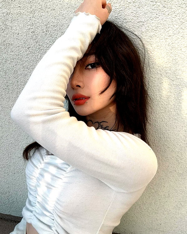 atlaseuu instagram image archive image