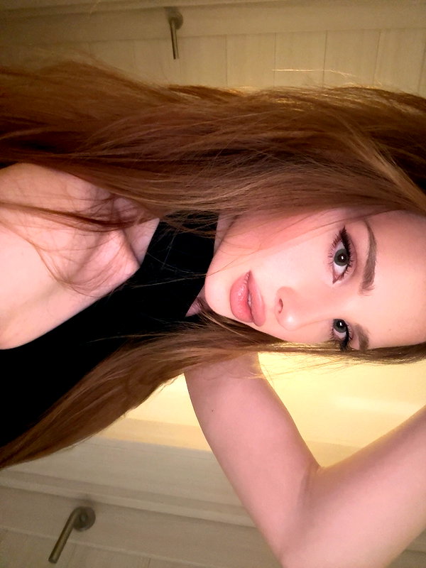 d.ddomyn instagram image archive image