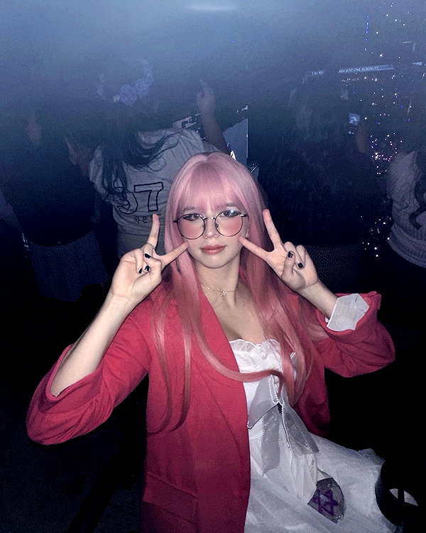 luly1980s instagram image archive image
