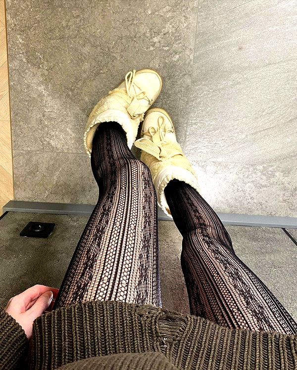 anya4everr instagram image archive image
