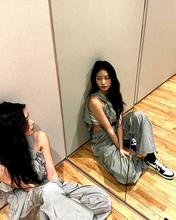 zuhazana instagram image archive image