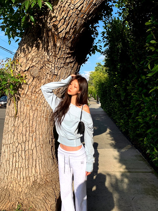 daxbin instagram image archive image