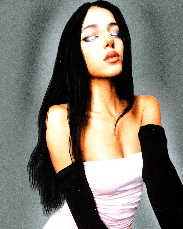 ki.re.ina instagram image archive image