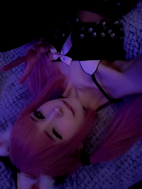 mennyaah instagram image archive image