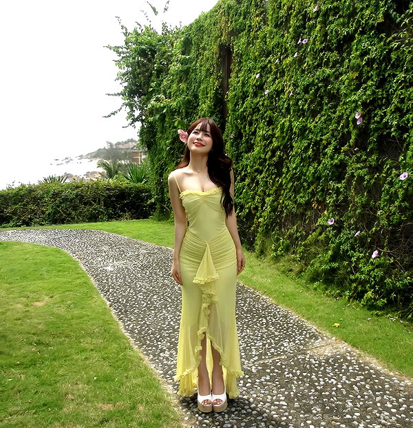 lyhythuedoxinh instagram image archive image