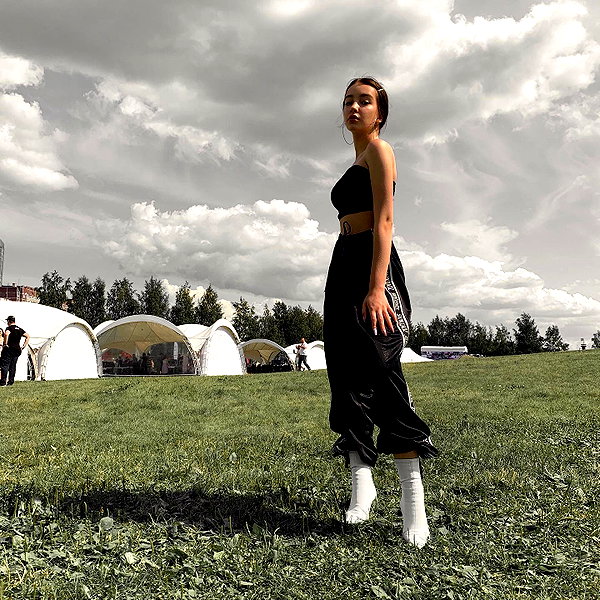 veroni22ka instagram image archive image