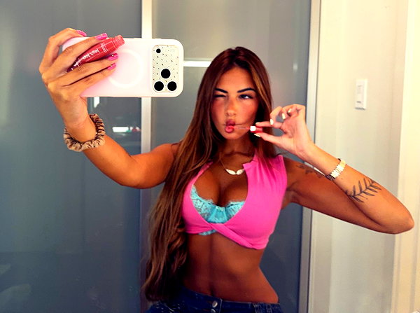 gabimfmoura instagram image archive image