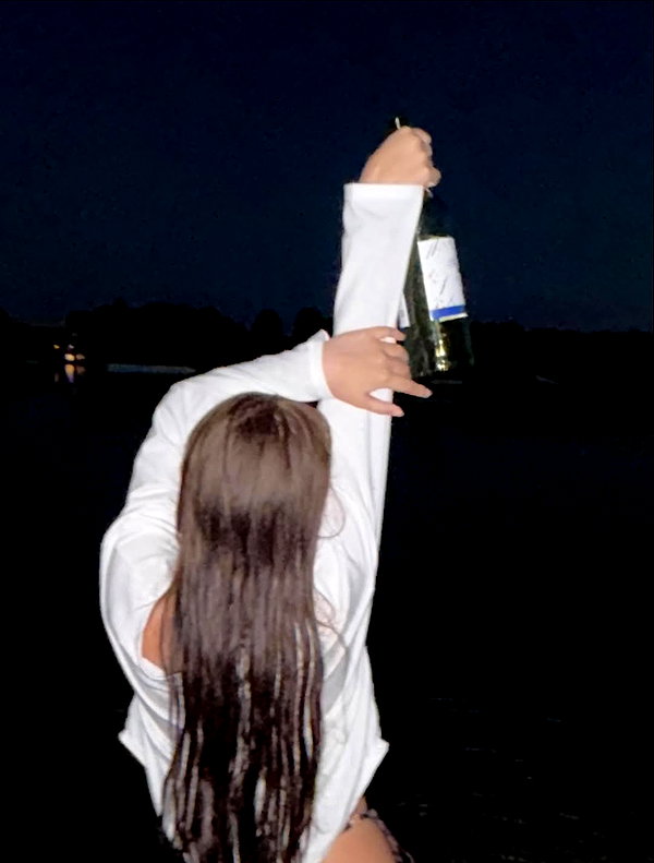 elviksi_07 instagram image archive image