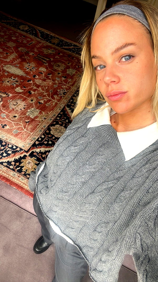 barzomer instagram image archive image