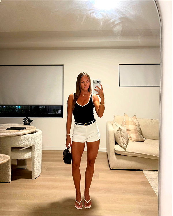 _hannahpearson_ instagram image archive image