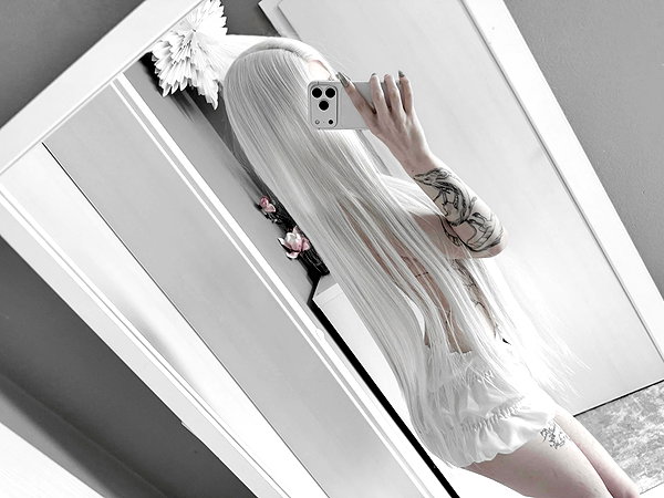 annaemiliaz instagram image archive image