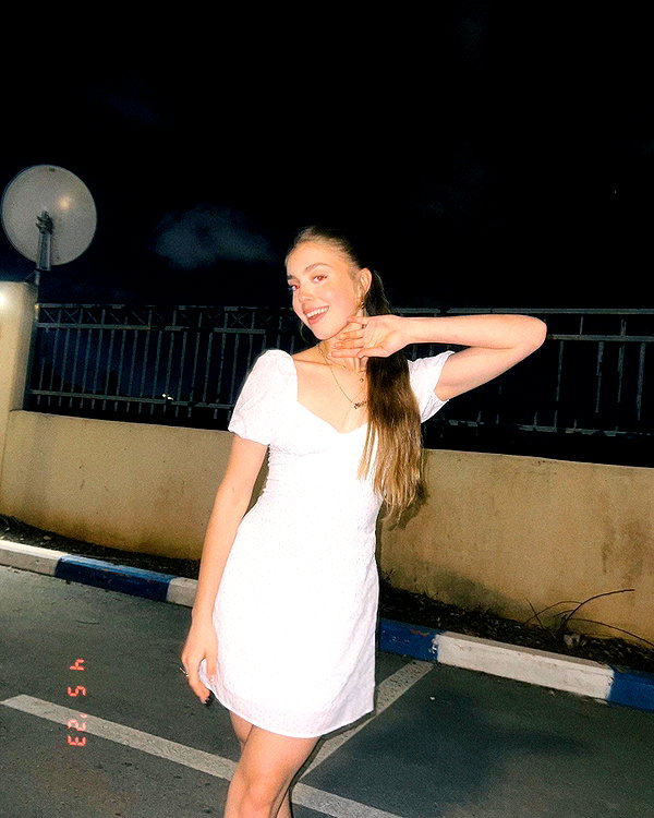 mishel_d_ instagram image archive image