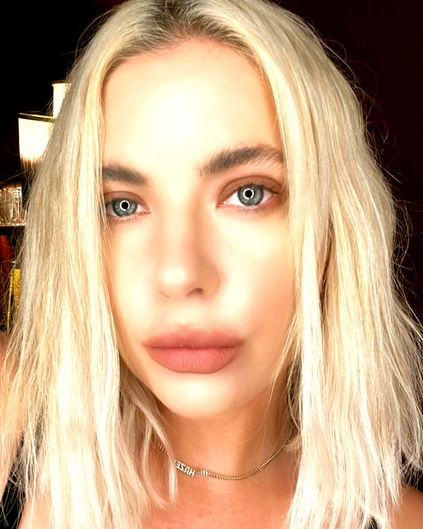 ashleybenson instagram image archive image