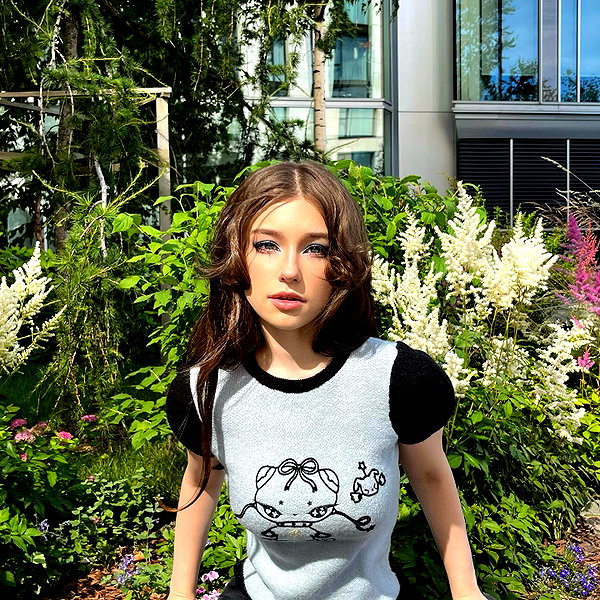 eva.mosevichhh instagram image archive image