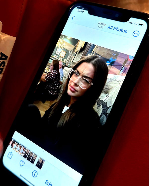 oliviaphillipps instagram image archive image