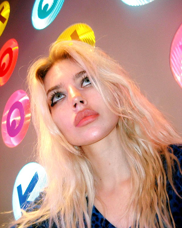 anya4everr instagram image archive image