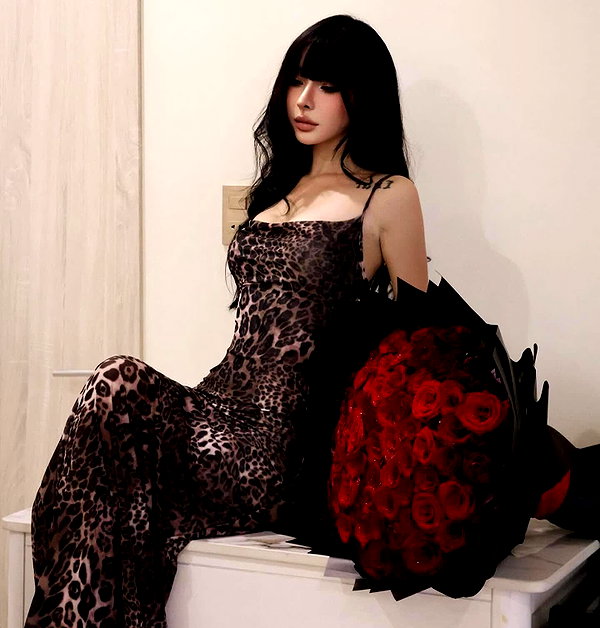 lyhythuedoxinh instagram image archive image