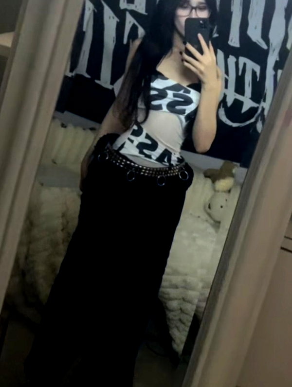 emeurie instagram image archive image
