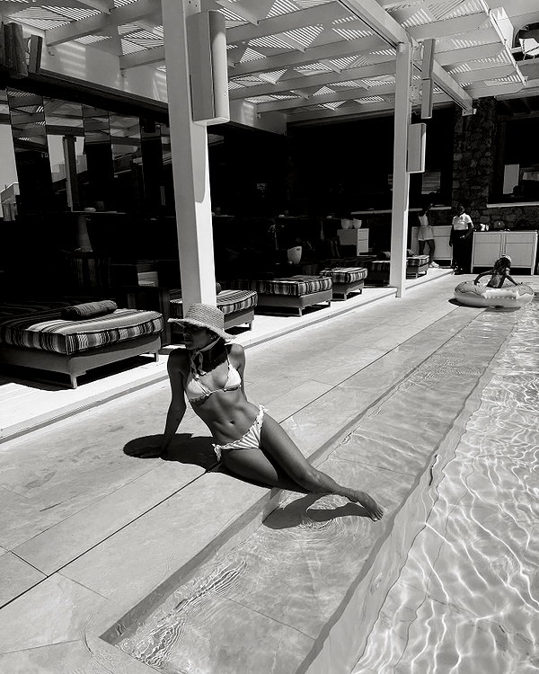 annezivi instagram image archive image