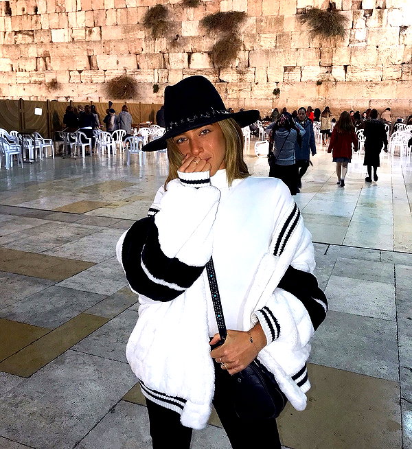 annezivi instagram image archive image