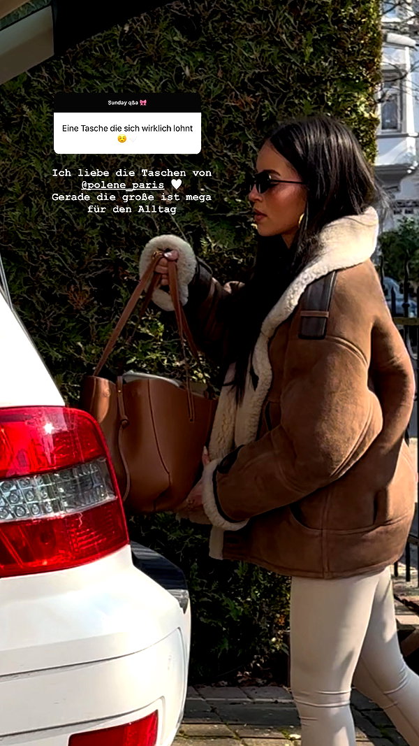 zoeliss instagram image archive image