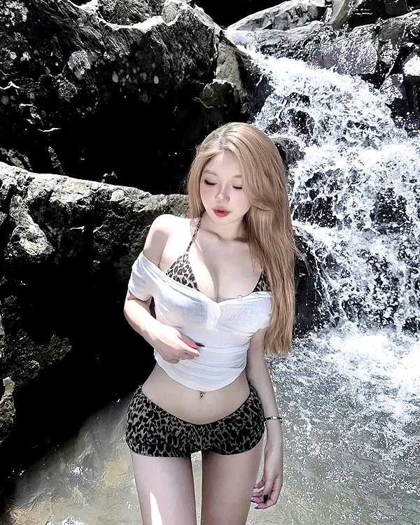 lyhythuedoxinh instagram image archive image