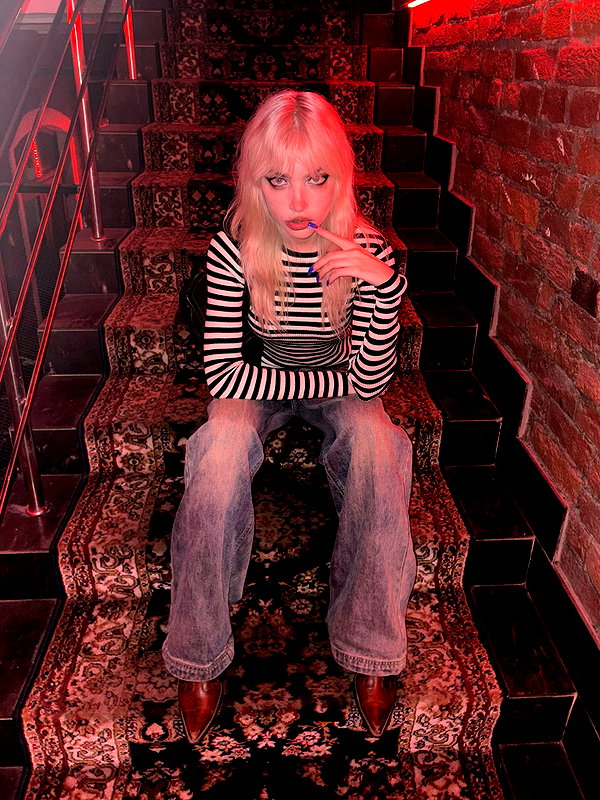anya4everr instagram image archive image