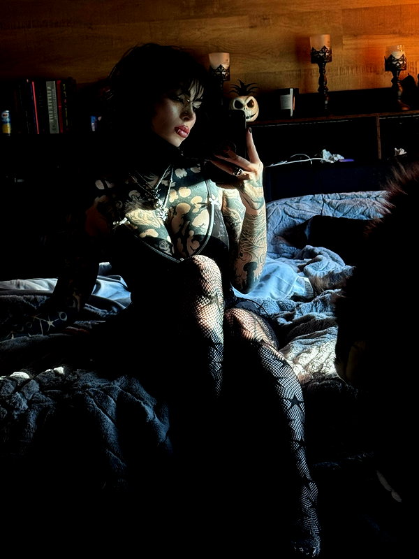 comeovwhenursober instagram image archive image
