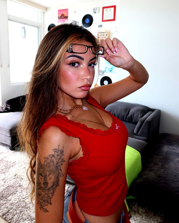 gabimfmoura instagram image archive image