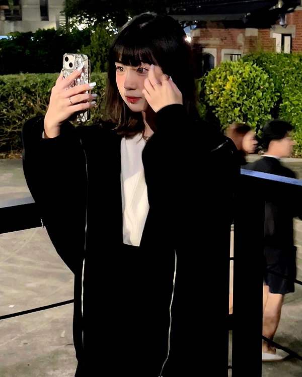 52._.0921 instagram image archive image
