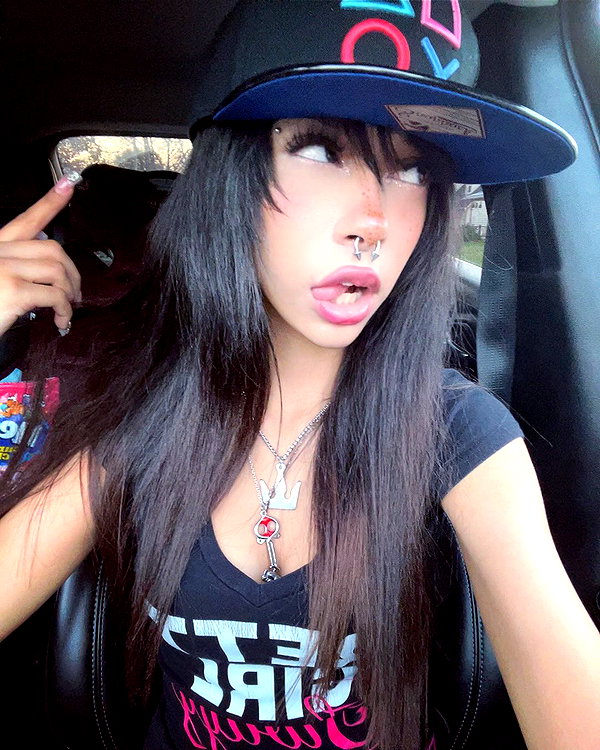 twodollie instagram image archive image
