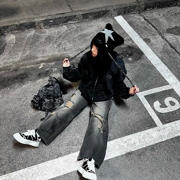 connie.01j instagram image archive image
