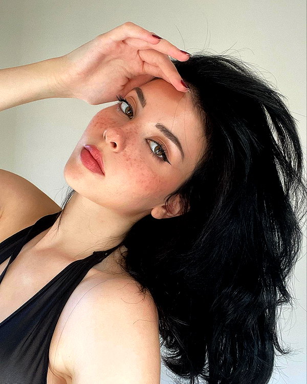 melsaimc instagram image archive image