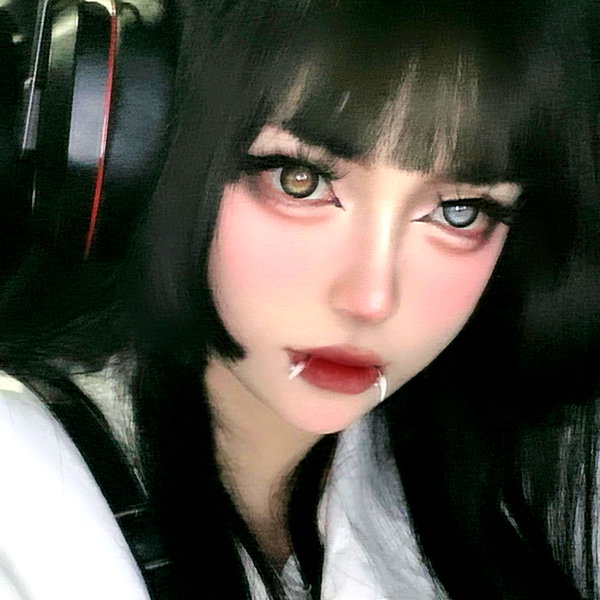 marilyn_damaged instagram image archive image