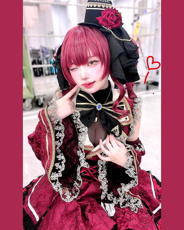 purinn_cos instagram image archive image