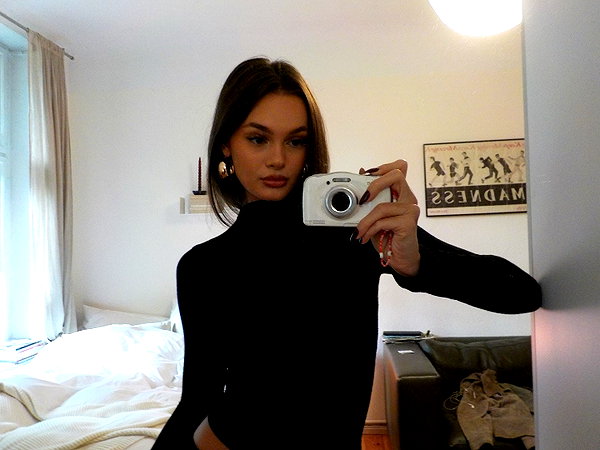 emmaaurora instagram image archive image