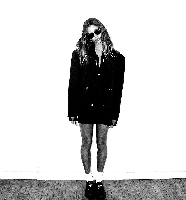 haileybieber instagram image archive image