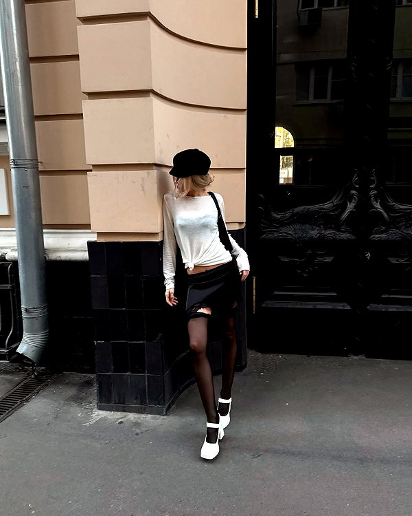 kkwwwv instagram image archive image