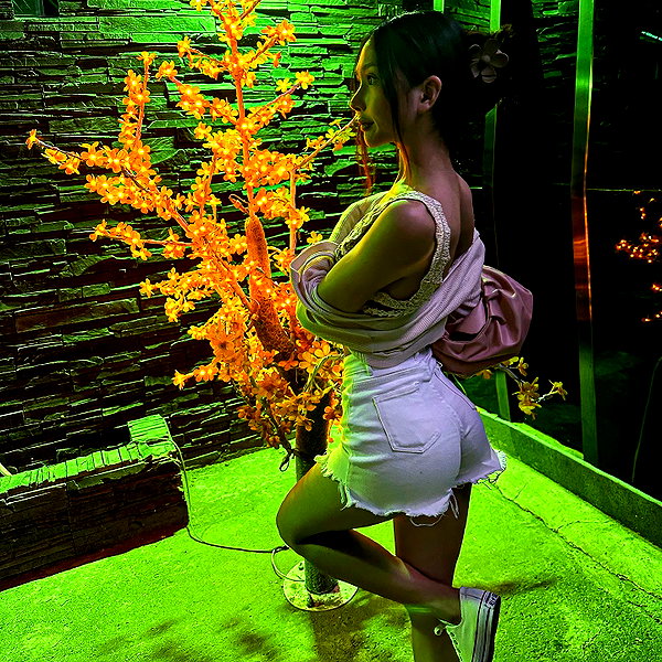 indra0102_ instagram image archive image