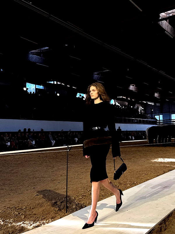 reneeebeller instagram image archive image