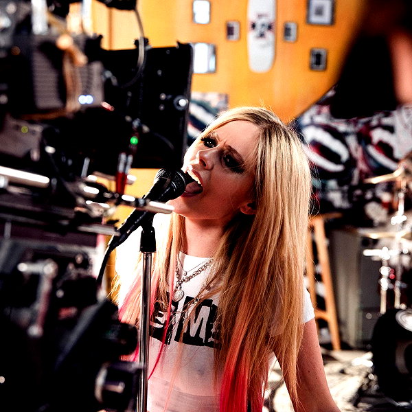 avrillavigne instagram image archive image