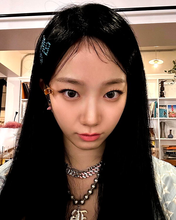 zuhazana instagram image archive image