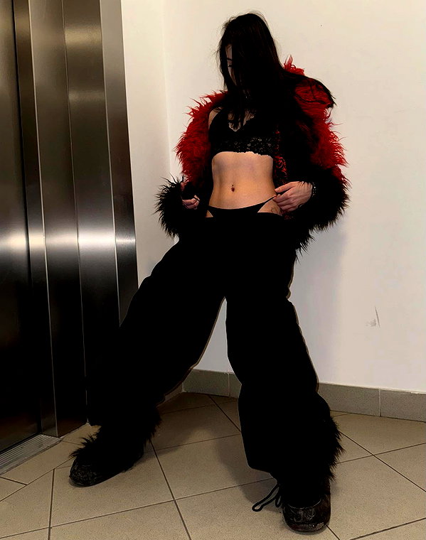najavamp instagram image archive image